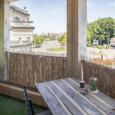 De La Seine - Balcon - Hypercentre - Parking Inclus Troyes