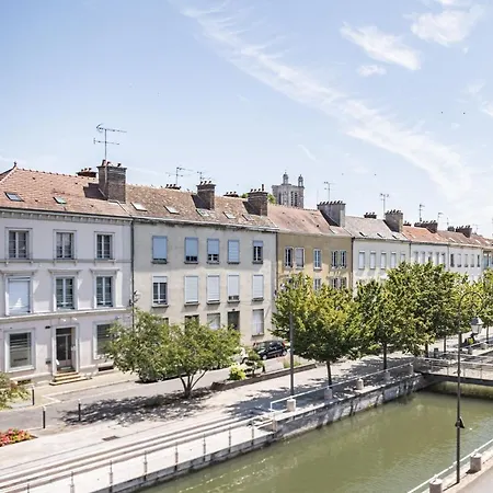 Studio De La Seine - Balcon - Hypercentre - Parking Inclus Appartement Troyes